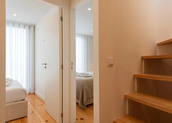 Luxe With Shared Pool And Garden * Porto