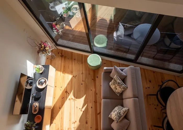 Appartement Luxe With Shared Pool And Garden